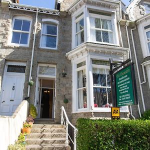 Dunedin Guest House